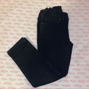 Black super skinny jeans